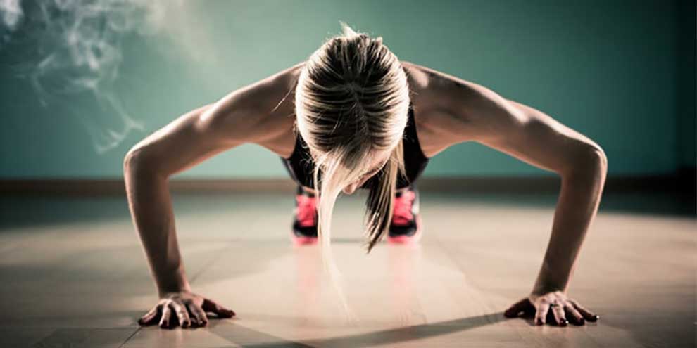 HIIT (Hight Intensity Interval Training) HIIT (Hight Intensity Interval Training)